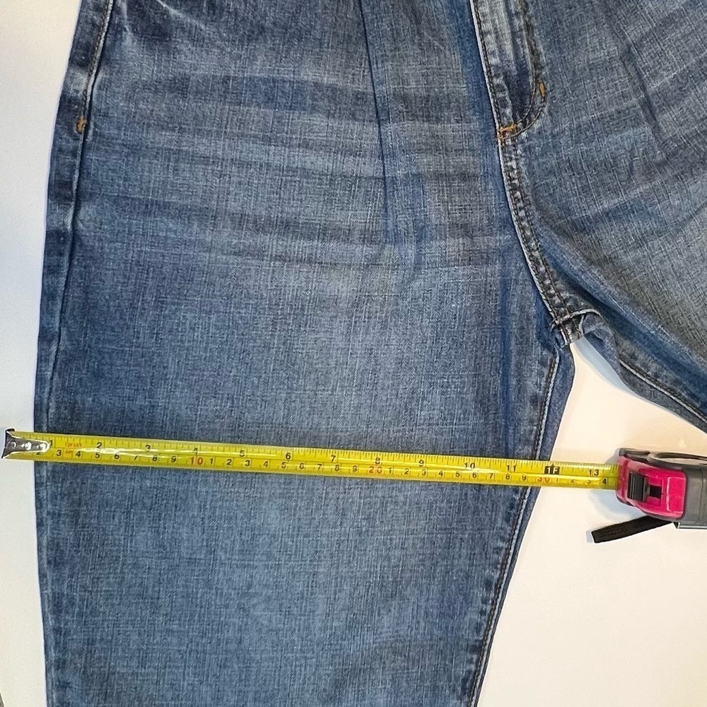 Sneak Peek Jeans Women Sz Small Blue Denim High Rise Tapered Leg Raw Hem, Pleats - Picture 9 of 11